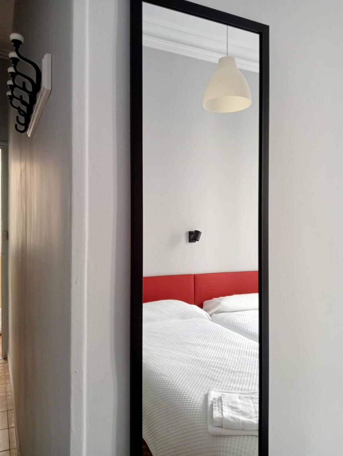 Hostal Yolanda Μαδρίτη Εξωτερικό φωτογραφία